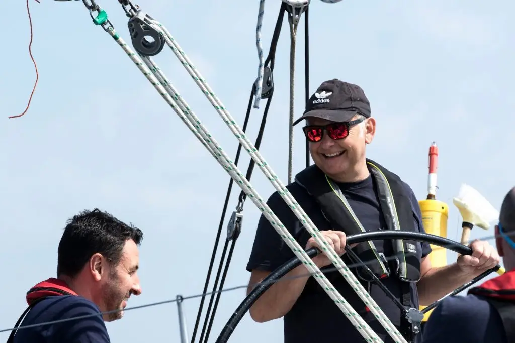 RYA_day_skipper_training_at the_helm