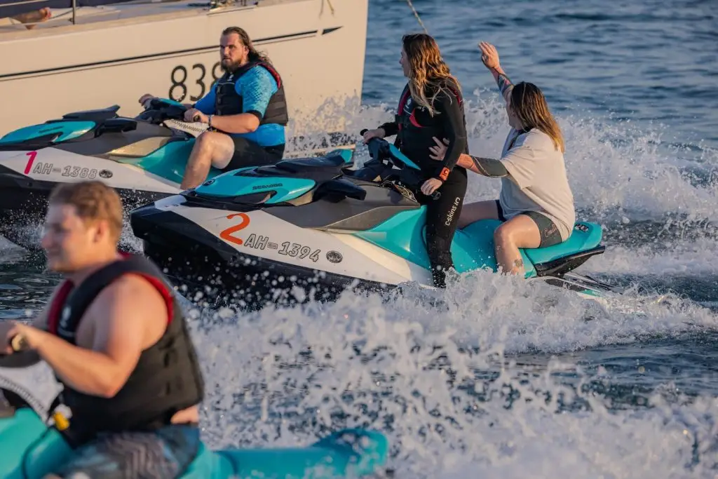 jet_skis_and_yacht_company_day_with_brighton-boating