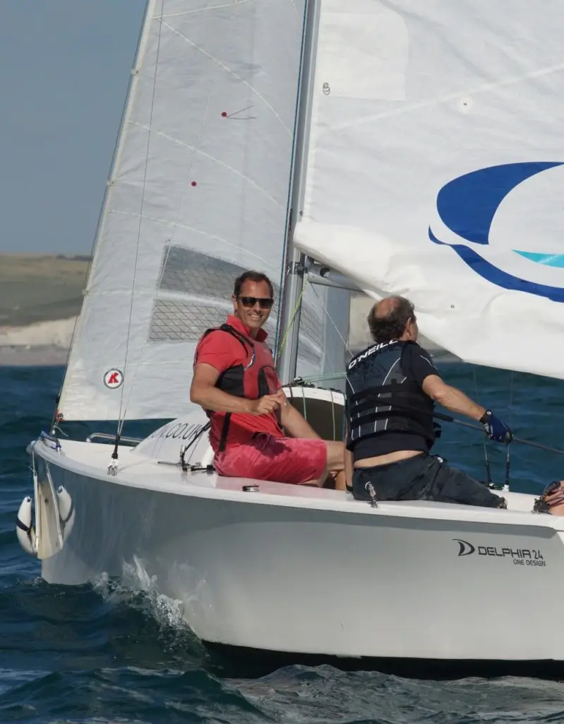 learn to sail brighton