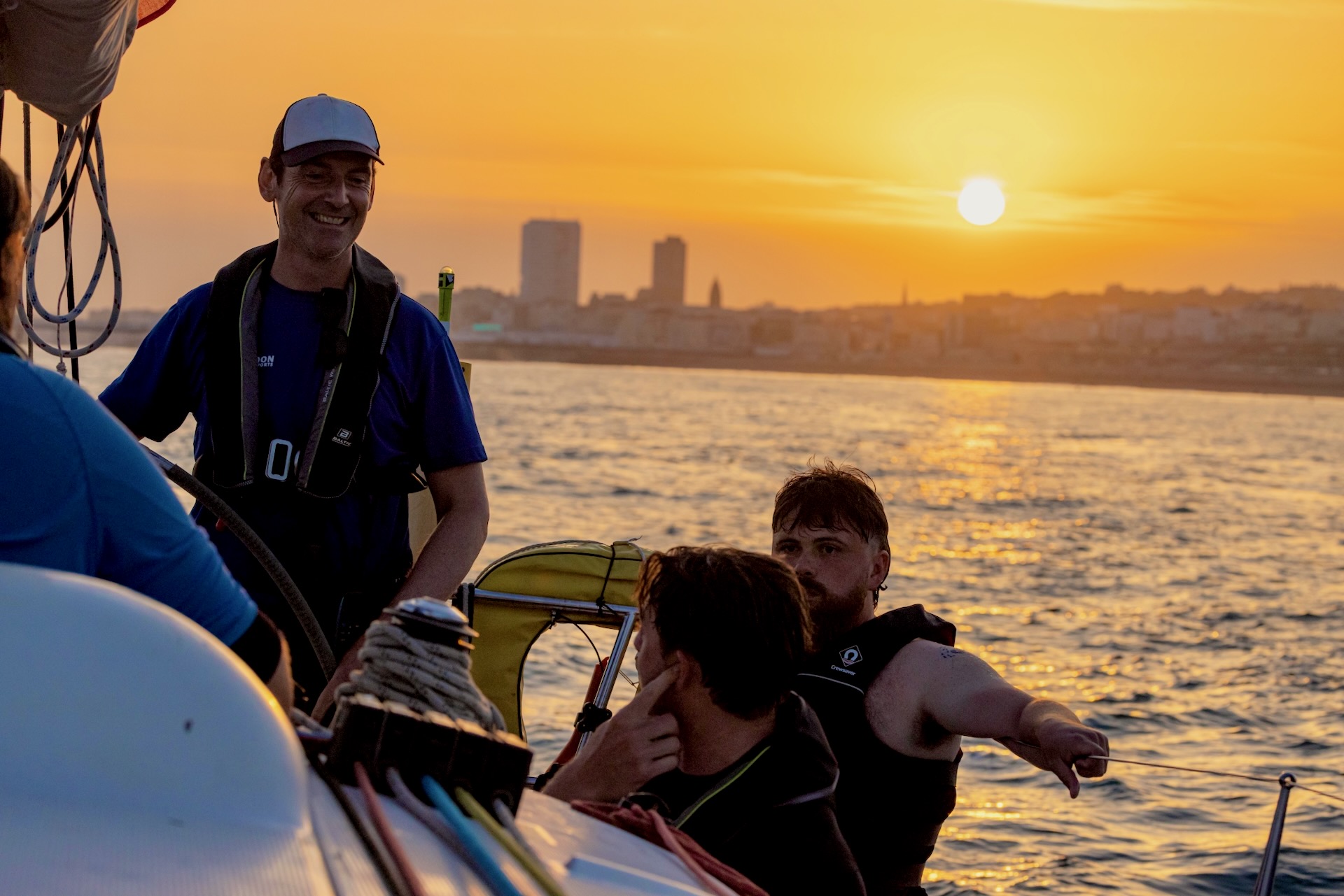 yacht sailing in Brighton Comp Crew Course