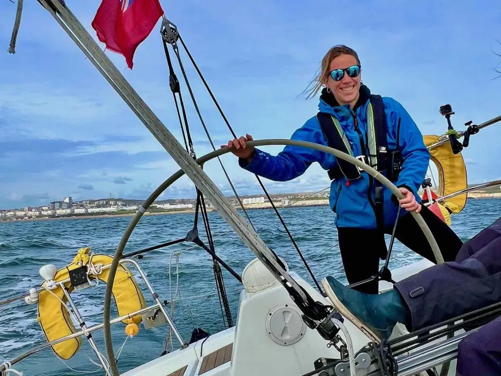 Female_yacht_sailing_skipper_brighton