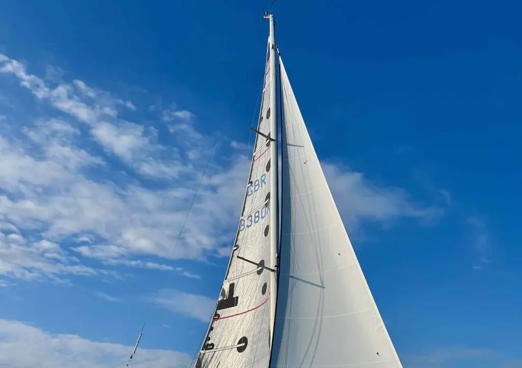 yacht_sails_sailing_course_brighton